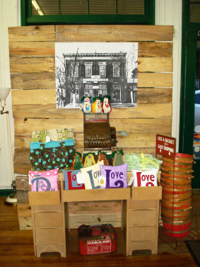 Country Stitching pillows, quilts, diaper bags + blankets