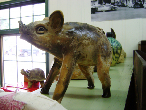CranberCranberry Corners Handcrafted Gifts | Animal Pottery by Yvetta 