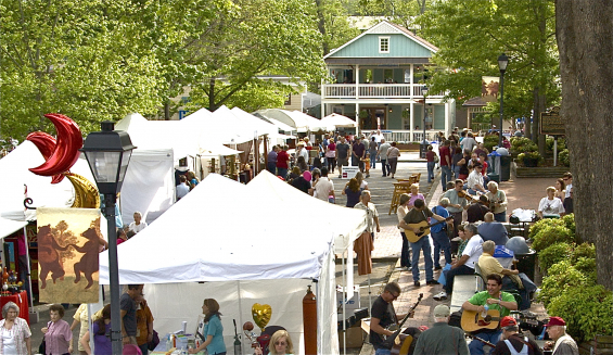 Dahlonega's Bear on the Square Festival