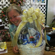 Custom Spring Gift Basket...for Mother's Day? 998372_588865158725_1431442188_n.jpg